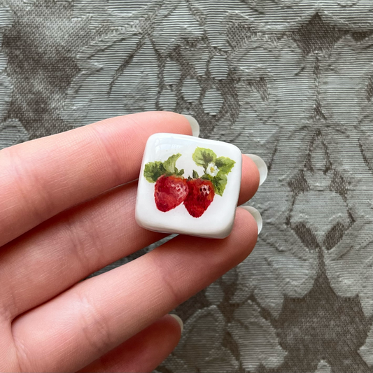 Strawberries - Magnet