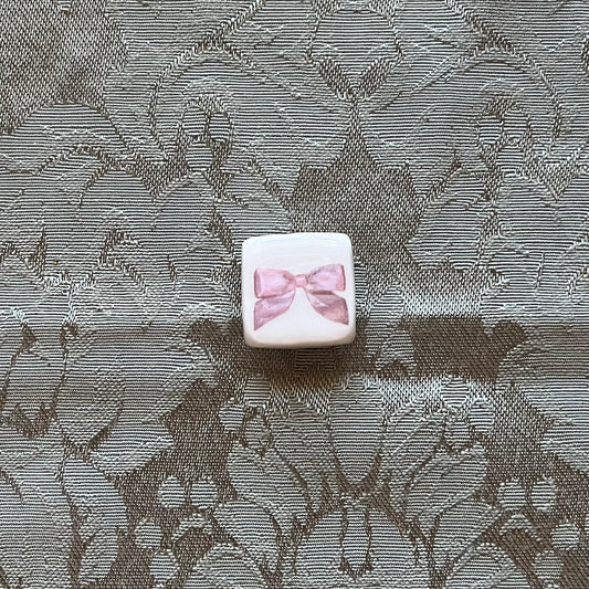 Pink Bow 1 - Magnet